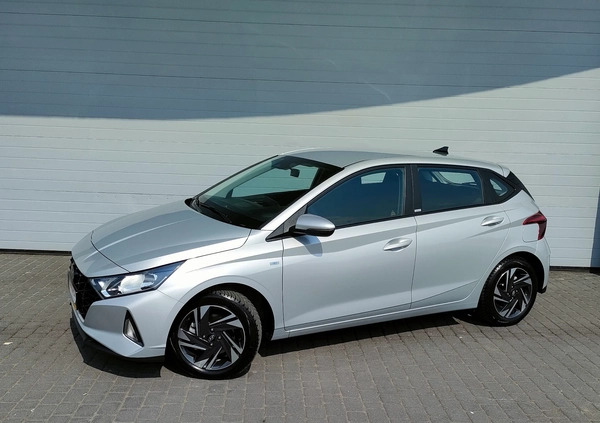 Hyundai i20 cena 67800 przebieg: 9000, rok produkcji 2021 z Radymno małe 631